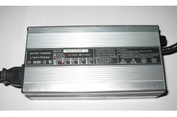 Chargeurs Batterie lithium 12V - 4 à 10A Chargeurs Batterie lithium 12V - 4 à 10A